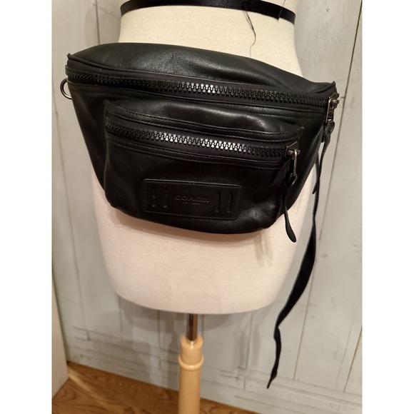 COACH Belt bag Terrain F75776 Black Leather Mesh Back Classic - Picture 7 of 10
